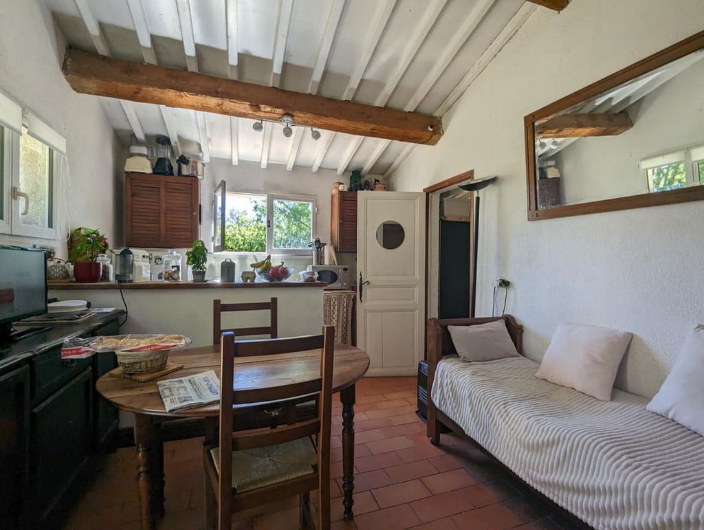 Dépendance · 50 m² · Grimaud