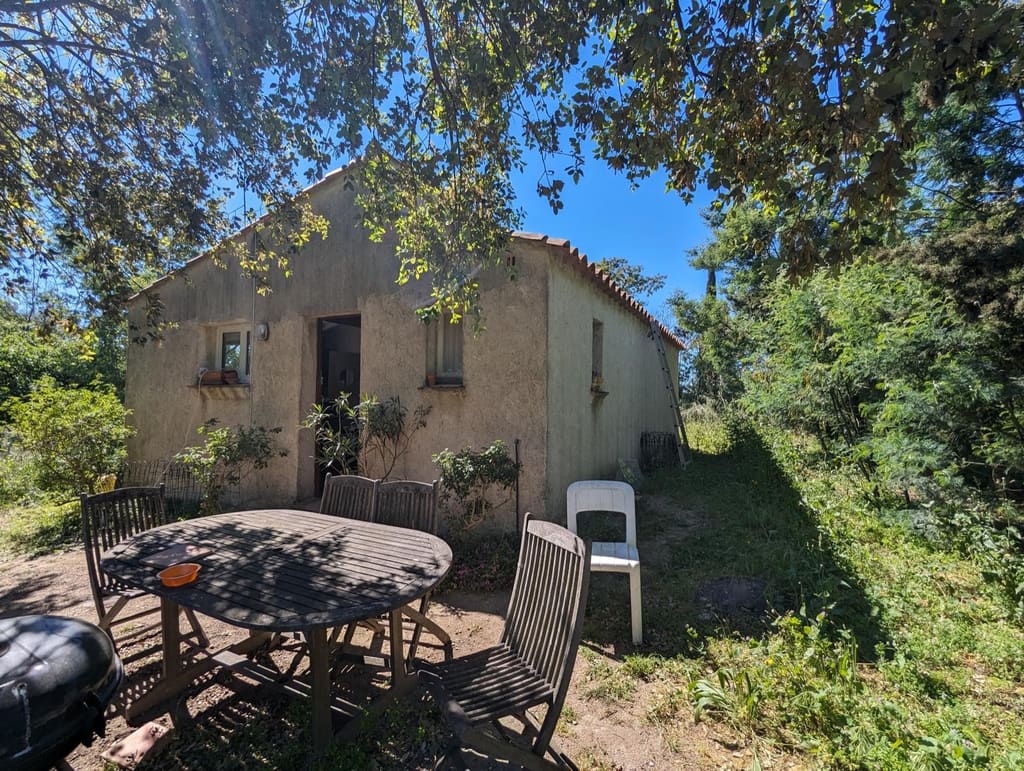 Dépendance · 50 m² · Grimaud