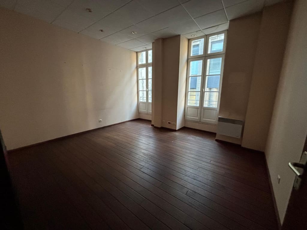 Bureau · 85 m² · Quimper