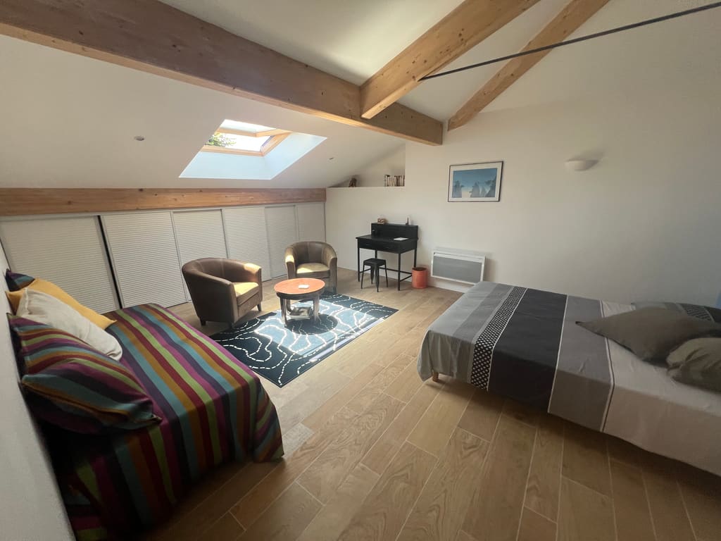 Lot · 100 m² · Castets et Castillon