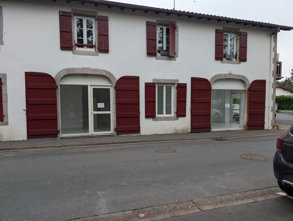 Lot · 57 m² · Cambo-les-Bains