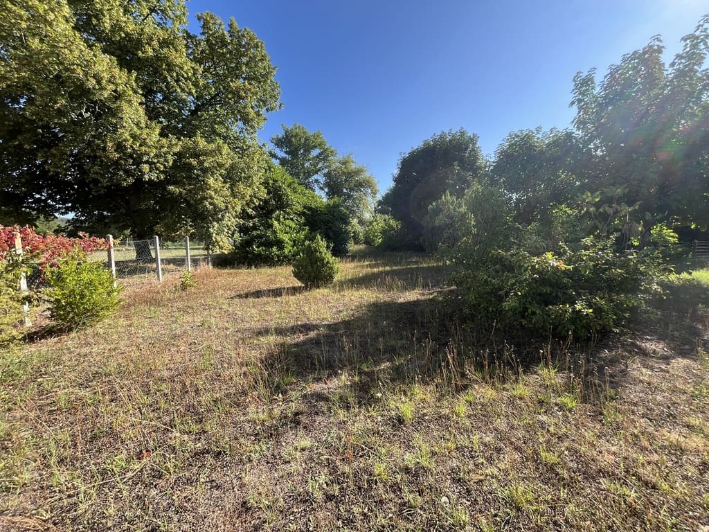 Terrain · 773 m² · Chamadelle