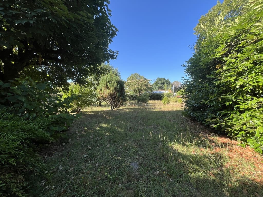 Terrain · 773 m² · Chamadelle